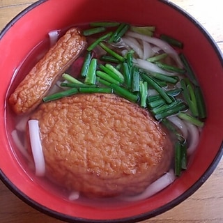 薩摩揚げとごぼう天のあごだし讃岐うどん